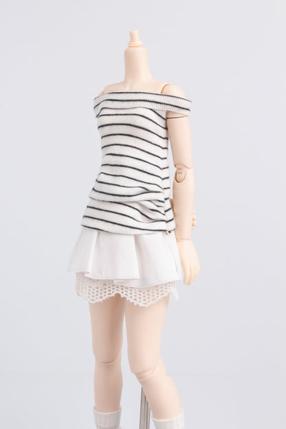 White Lace Mini Skirt