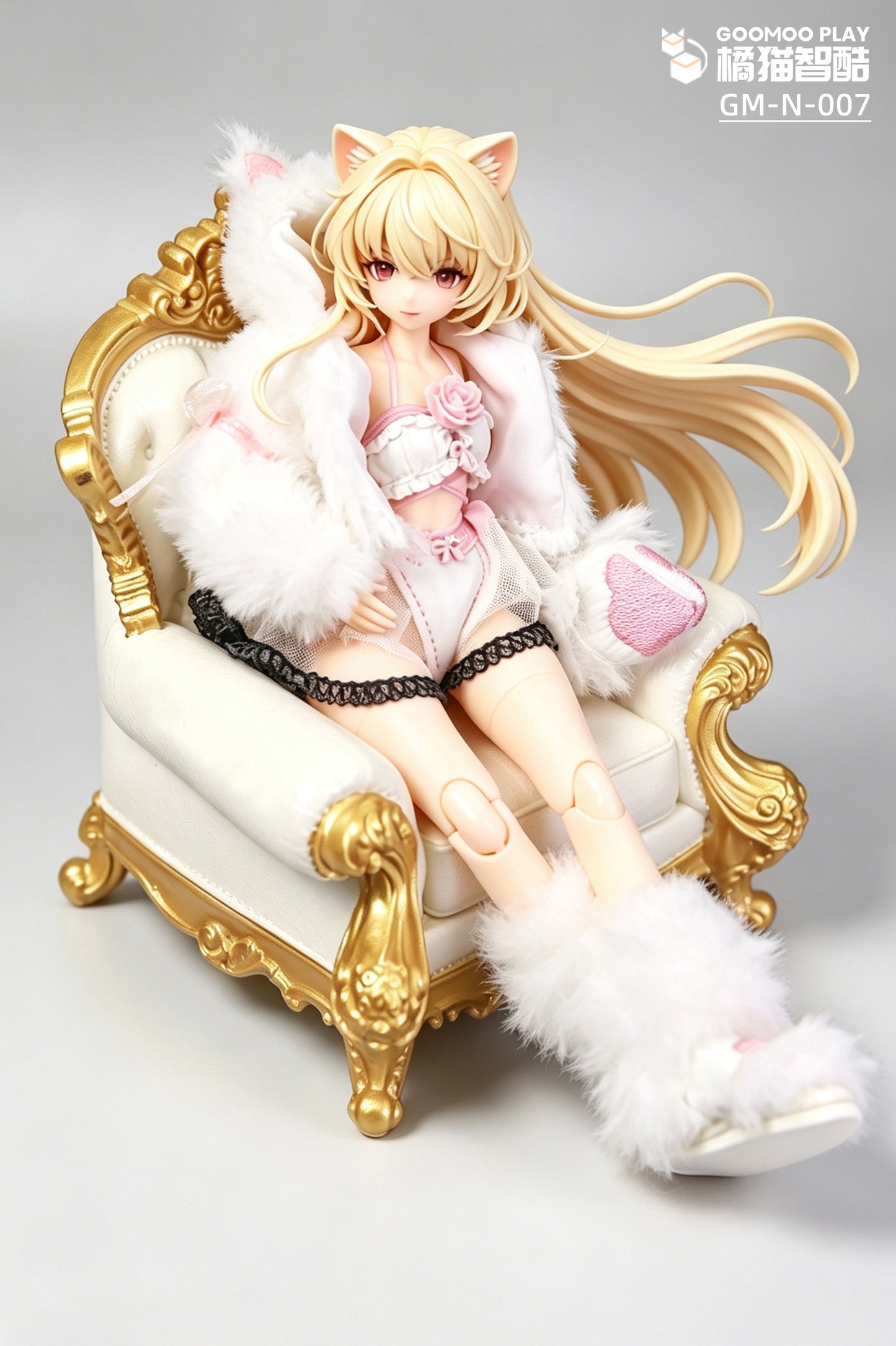 1/12 Scale Outfit Set –Snow Neko Doll Clothes with Fur Jacket & Paw Boots