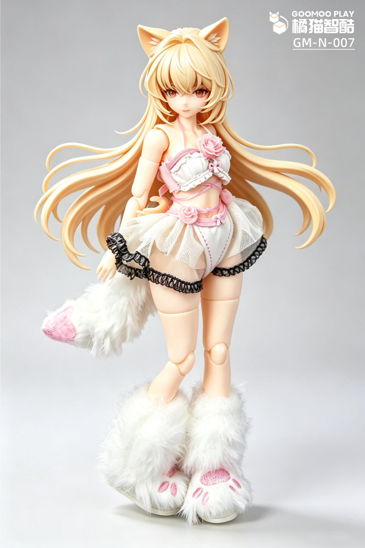 1/12 Scale Outfit Set –Snow Neko Doll Clothes with Fur Jacket & Paw Boots